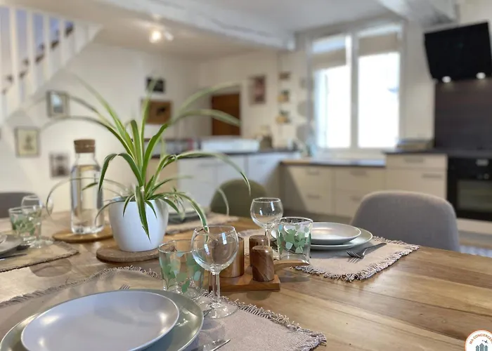 Le St-laurent - Magnifique Triplex - Calme 公寓